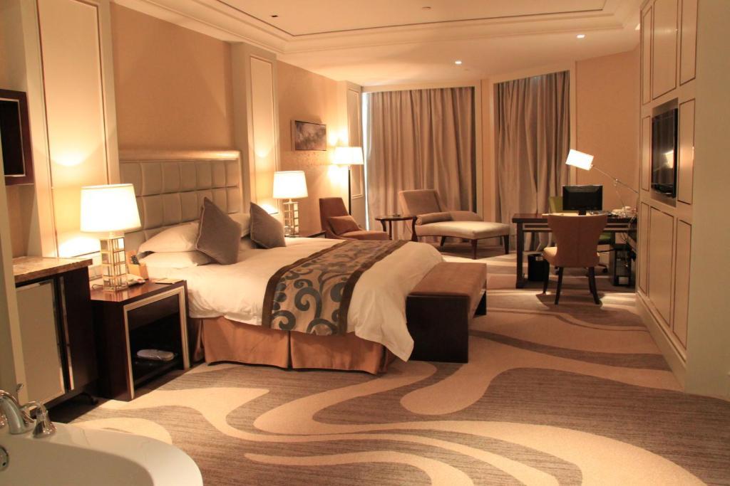 Landison Green Town Hotel Xinchang Pokoj fotografie
